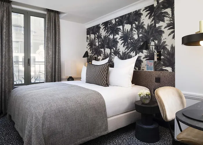 Hotell Gramont 4*