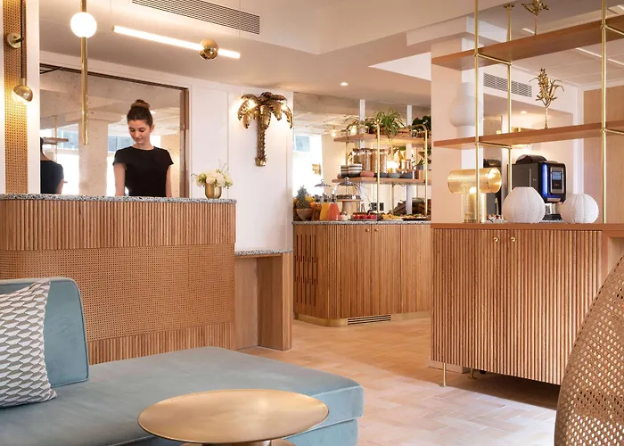 Hotell Gramont 4*